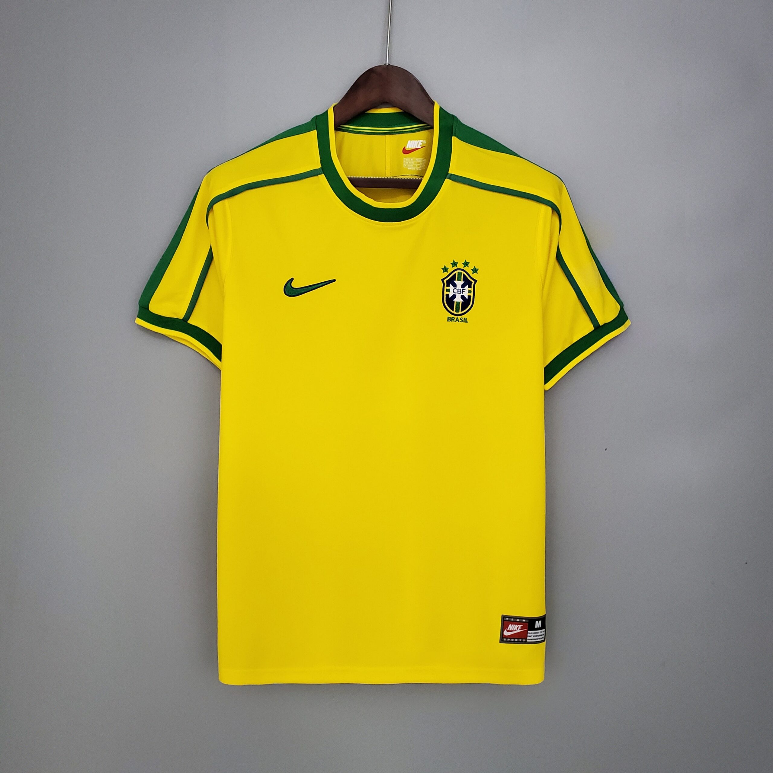 Camisa Seleção Titular 1998 – Versão Retro – P, Não