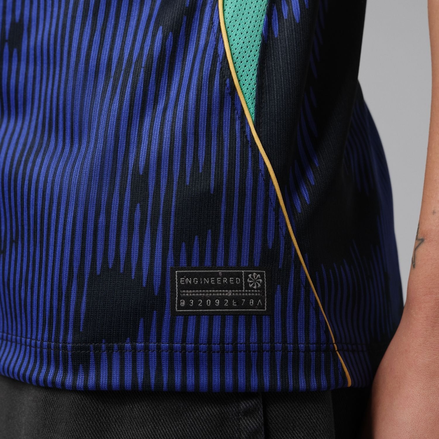 Camisa do Brasil 2026 Visitante – Feminina – L